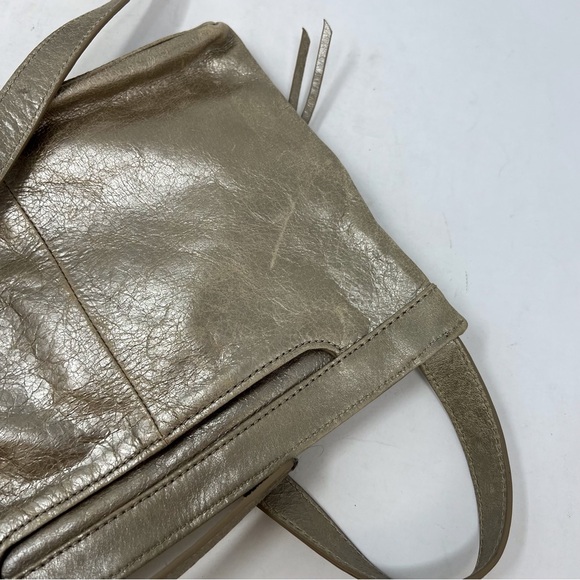 HOBO International Cassie Distressed Metallic Leather Crossbody Bag Purse Casual - Picture 7 of 10